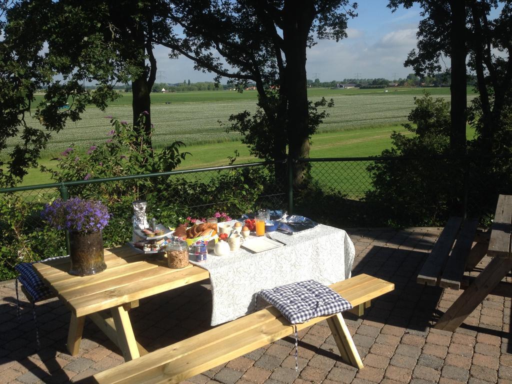 B&B Op De Brabantse Wal Halsteren Екстер'єр фото