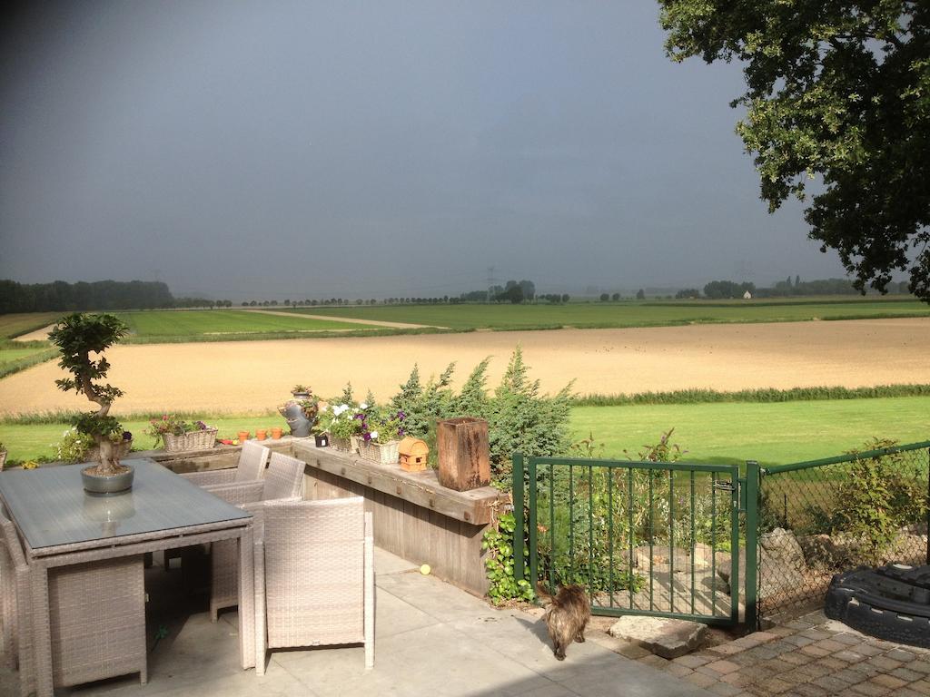 B&B Op De Brabantse Wal Halsteren Екстер'єр фото